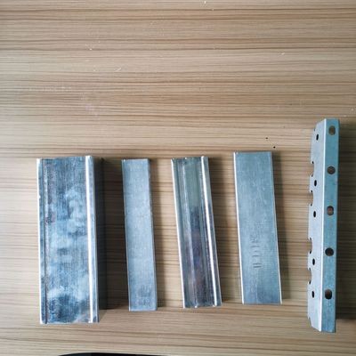 吊顶龙骨轻钢龙骨工程 装修板材防潮厂家供应图5